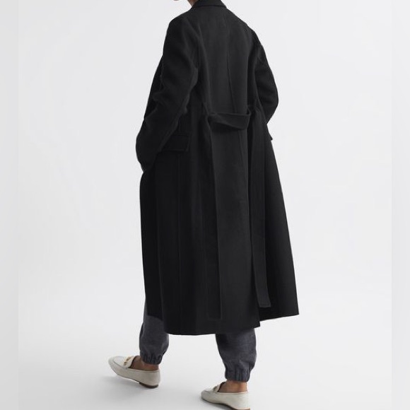 ISO: Reiss Arla Belted Double Breasted Coat in Black - Picture 4 of 4